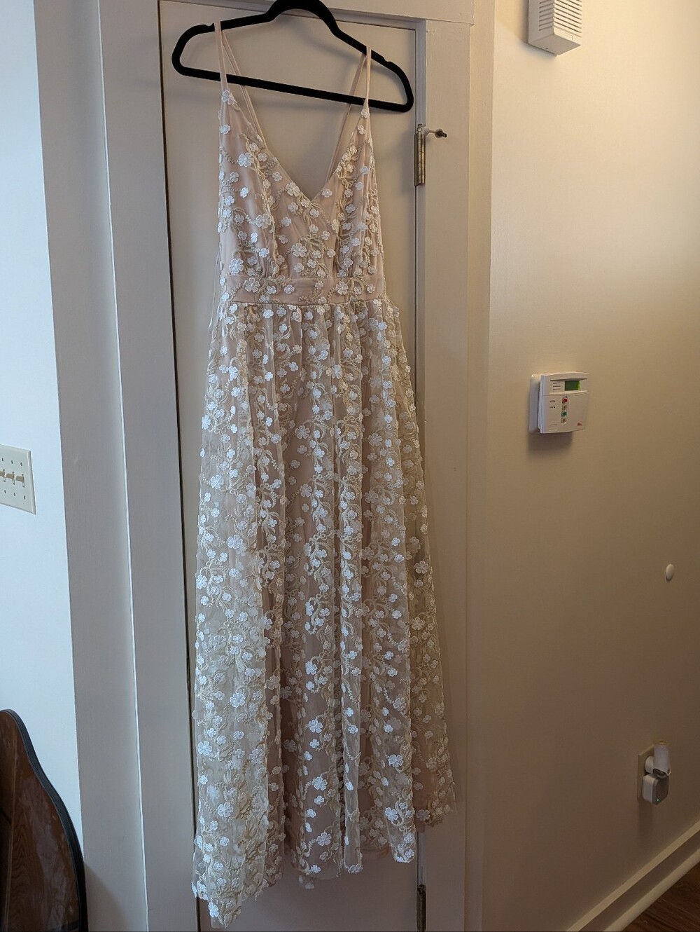 ARULA Beige Maxi Dress with White Floral Appliqué